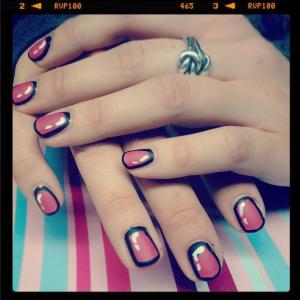 nails
