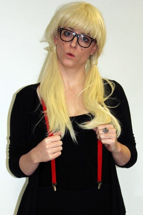 braces weren't really designed with the larger-busted lady in mind, but I did my best to work it